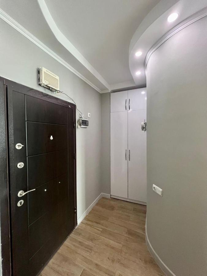 Luxure Apartments バトゥーミ エクステリア 写真