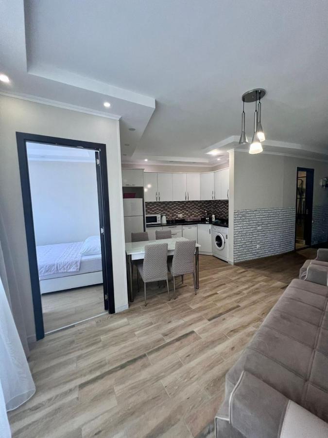 Luxure Apartments バトゥーミ エクステリア 写真