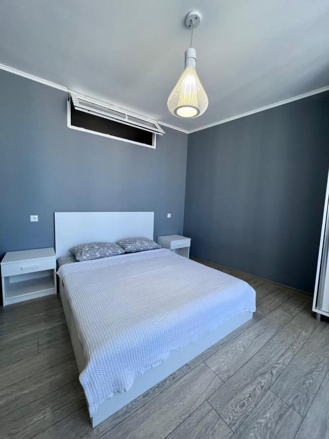 Luxure Apartments バトゥーミ エクステリア 写真