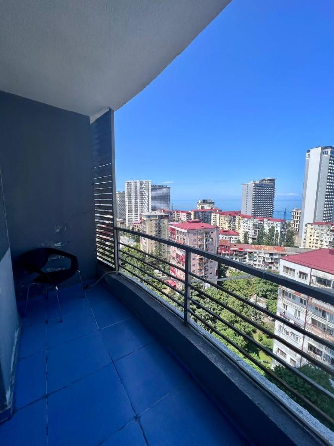 Luxure Apartments バトゥーミ エクステリア 写真