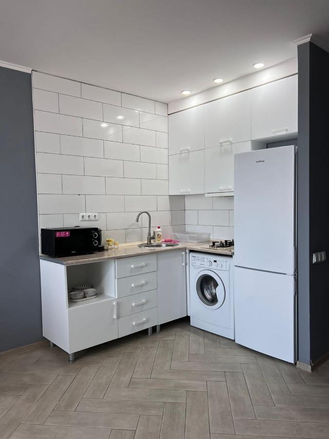 Luxure Apartments バトゥーミ エクステリア 写真